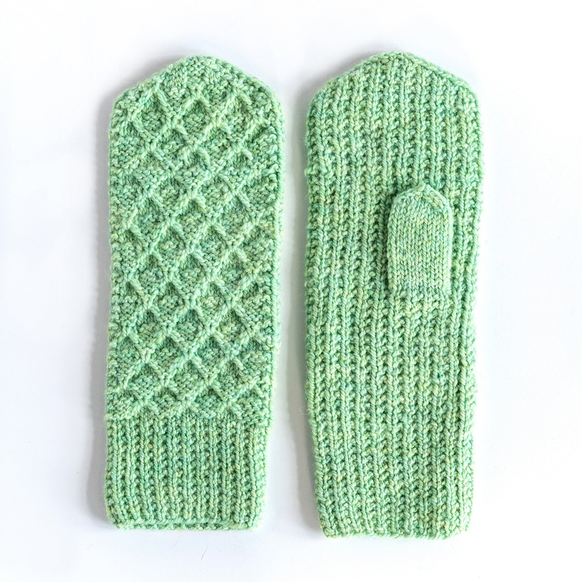 Kelbourne Woolens Patterns Primrose Mitten Pattern
