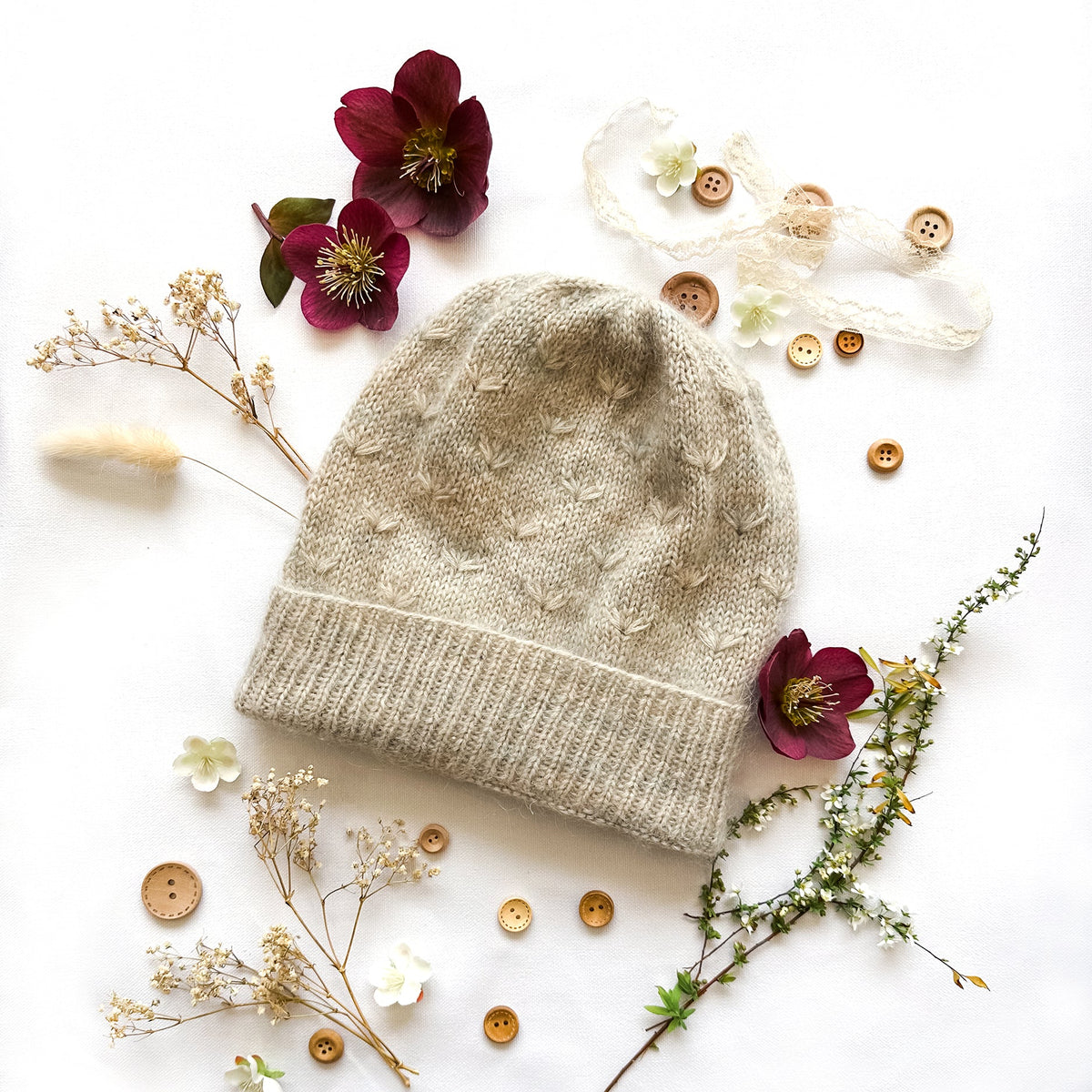 Kelbourne Woolens Yarn Crawl Free Hat Pattern