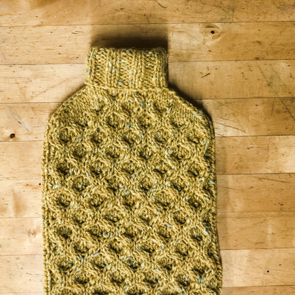Kelbourne Woolens Patterns Chrysanthemum Bottle Cover