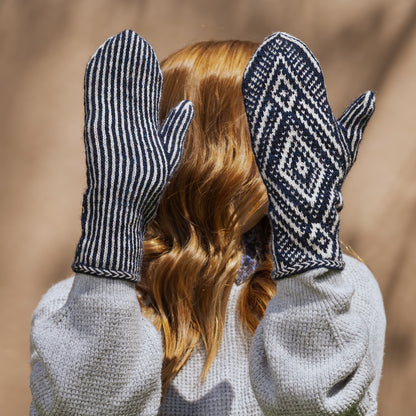 Kelbourne Woolens Patterns Moreau Lake Mitten Pattern