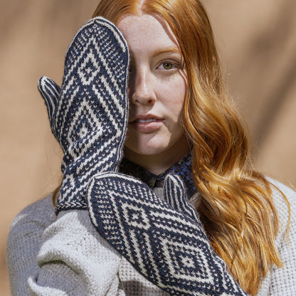 Kelbourne Woolens Patterns Moreau Lake Mitten Pattern