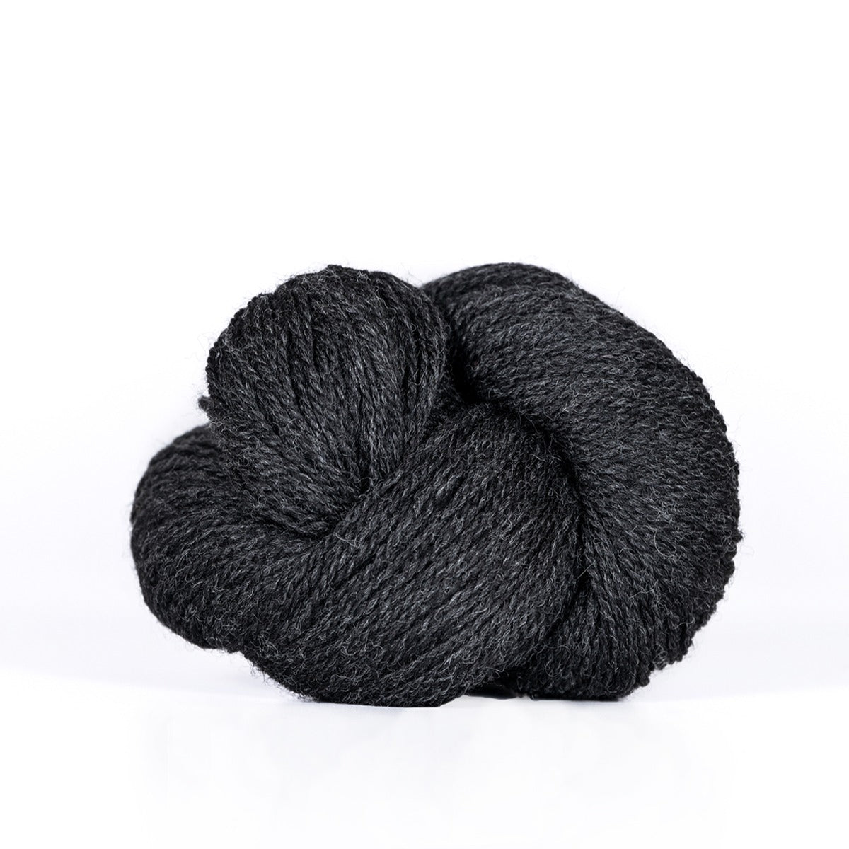 Kelbourne Woolens Yarn 026 charcoal heather Camper