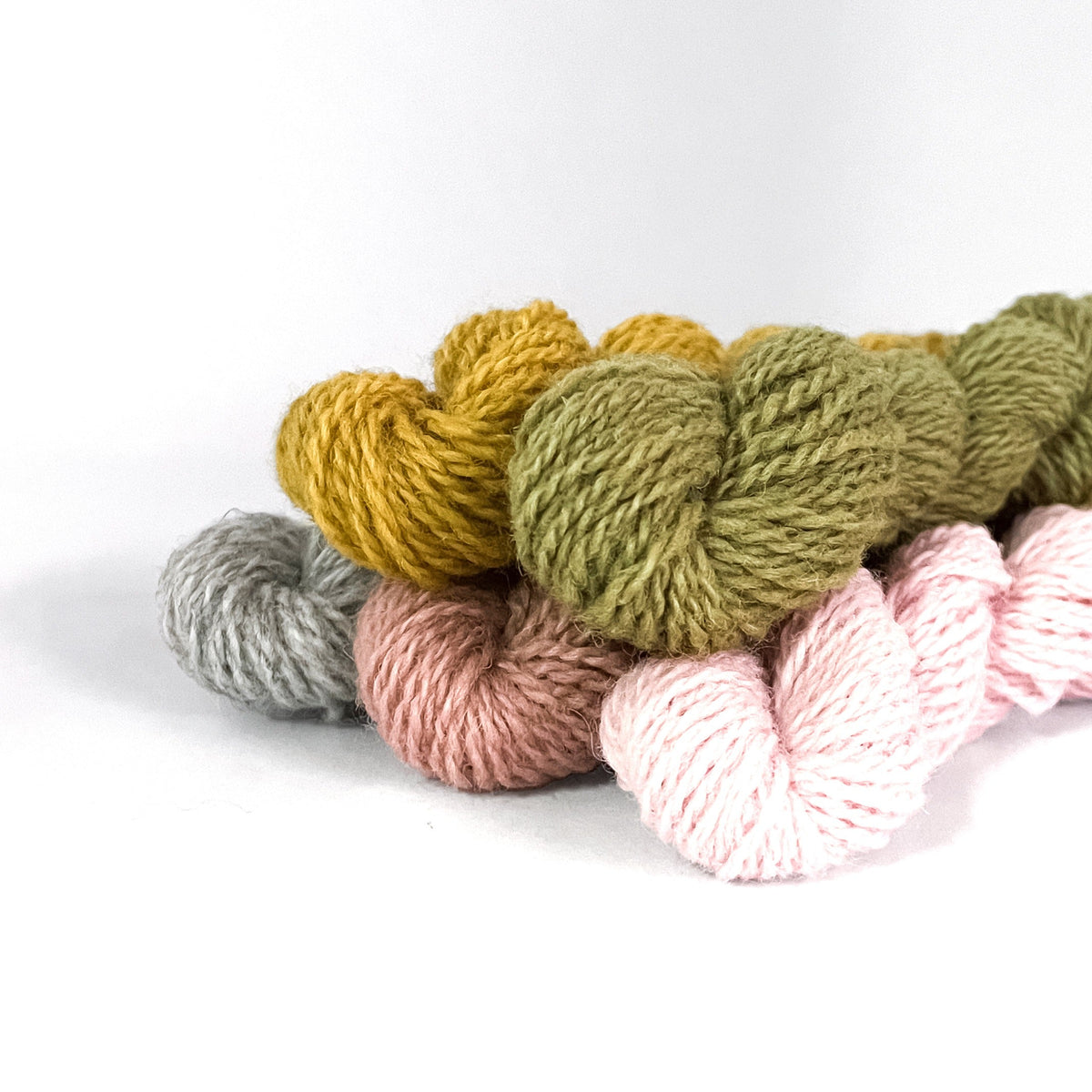 Navia Yarn Duo Sample Navia Sample Skein
