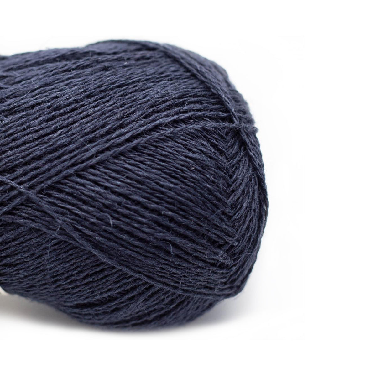 BC Garn Yarn 50 midnight blue Lino