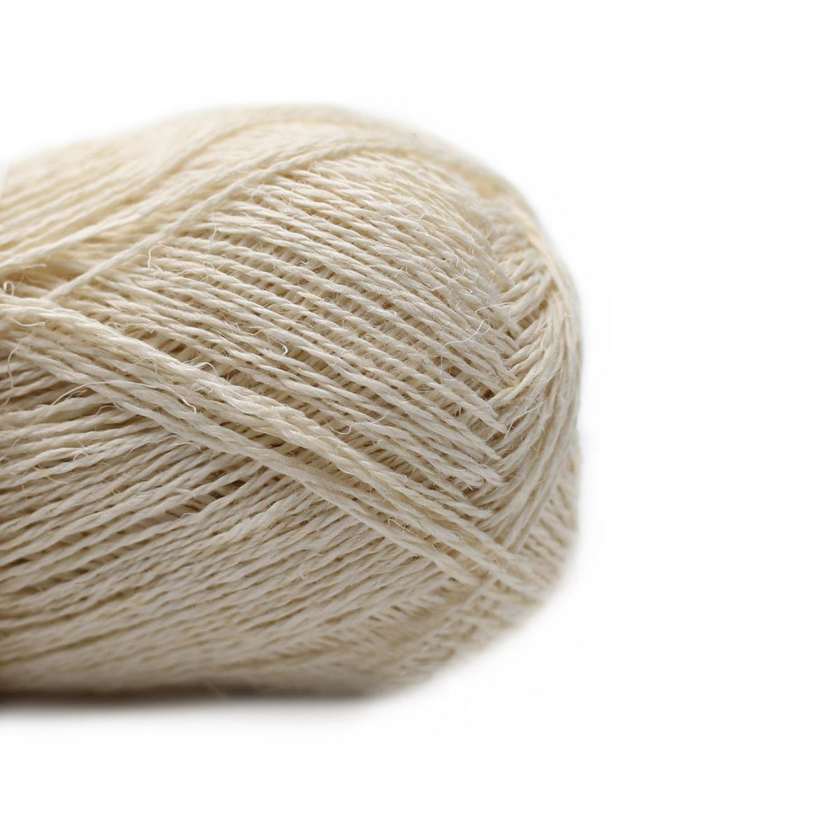 BC Garn Yarn 66 off white - new! Lino