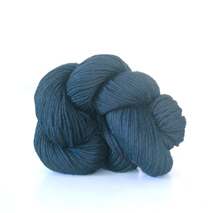Kelbourne Woolens Yarn 403 deep blue Mojave