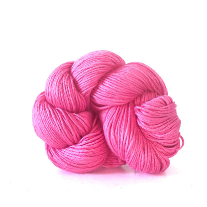 Kelbourne Woolens Yarn 672 fuchsia Mojave