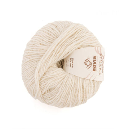 Navia Yarn 901 white Tradition